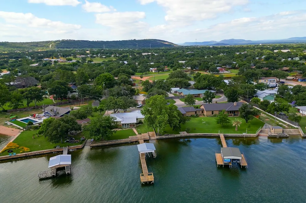 336 Carlson Circle Buchanan Dam, TX 78609