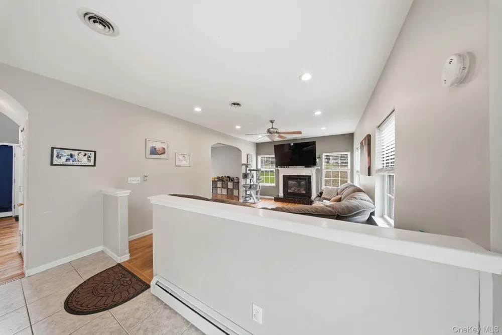16 Plymouth Lane Rock Hill, NY 12775