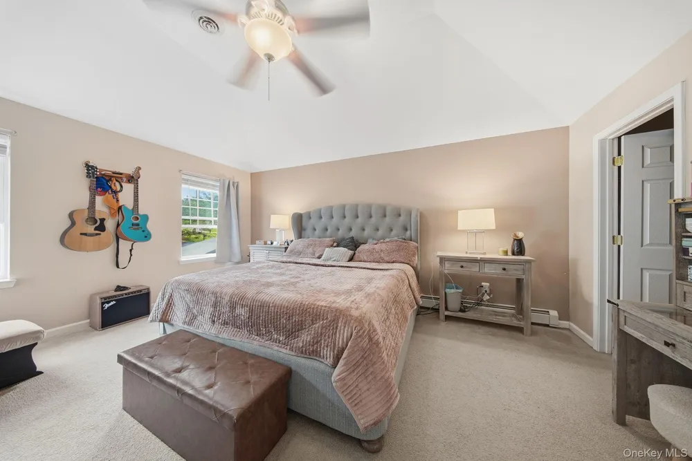 16 Plymouth Lane Rock Hill, NY 12775