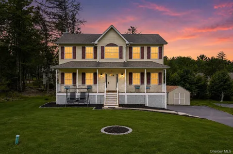 16 Plymouth Lane