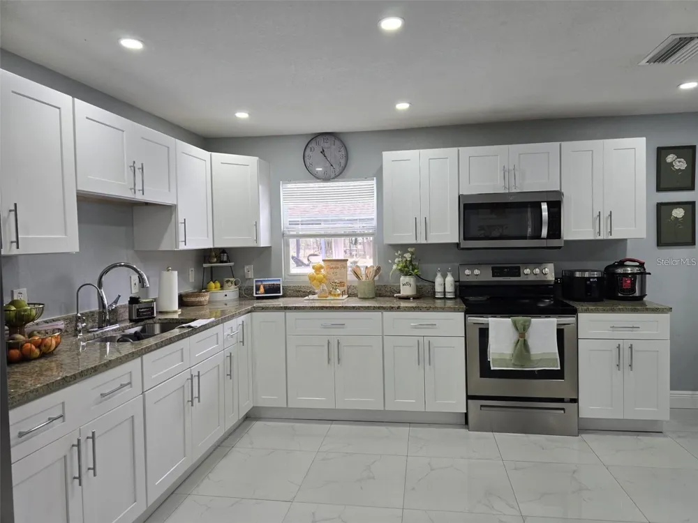 16225 WHIPPOORWILL LANE Spring Hill, FL 34610