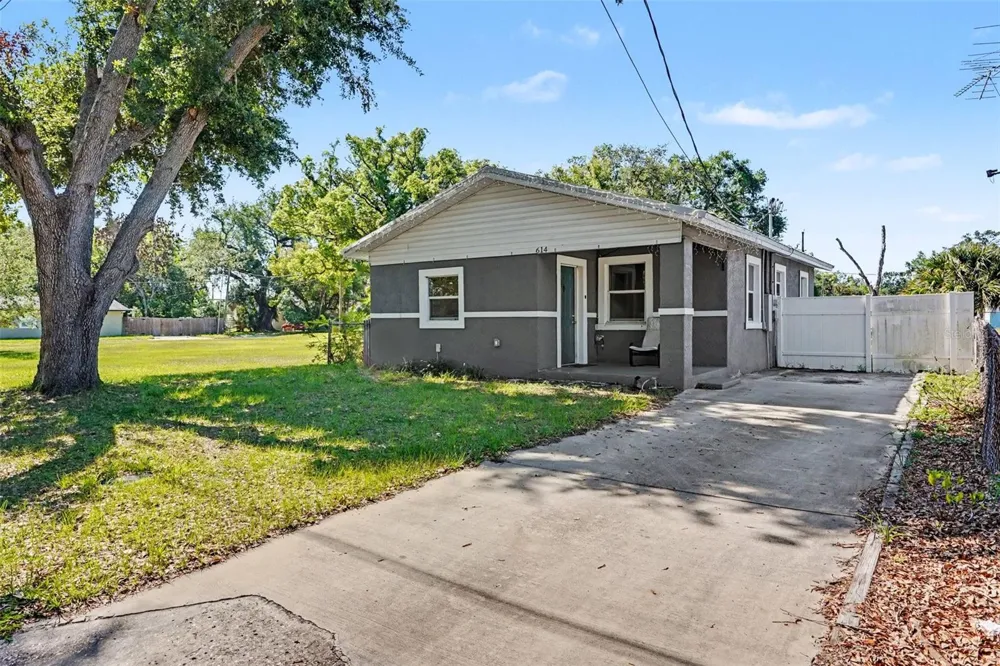 614 W 6TH STREET Lakeland, FL 33805