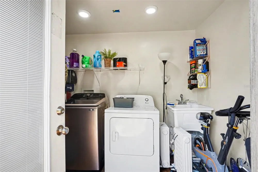 614 W 6TH STREET Lakeland, FL 33805