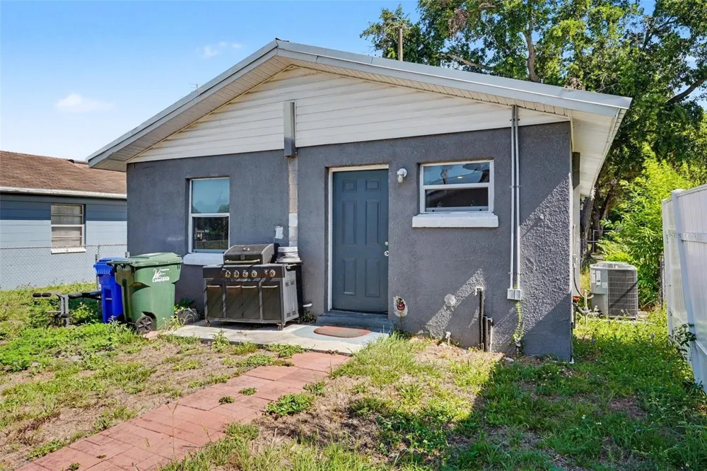 614 W 6TH STREET Lakeland, FL 33805