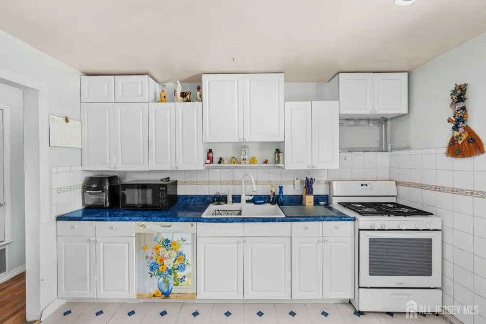 245 4th Street Dunellen, NJ 08812