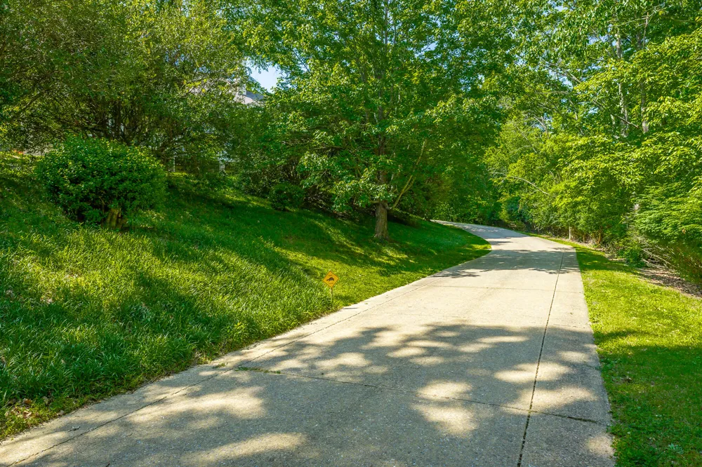 542 Turnberry Lane Lookout Mountain, GA 30750
