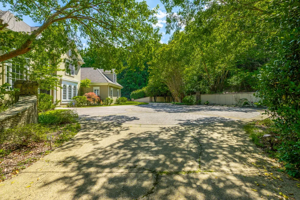 542 Turnberry Lane Lookout Mountain, GA 30750