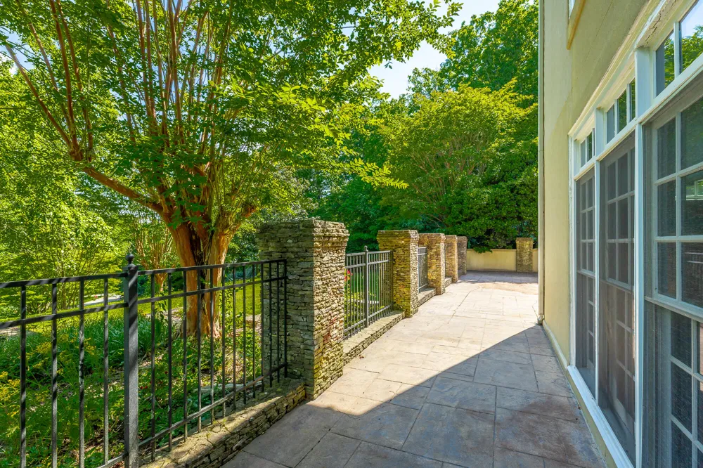 542 Turnberry Lane Lookout Mountain, GA 30750