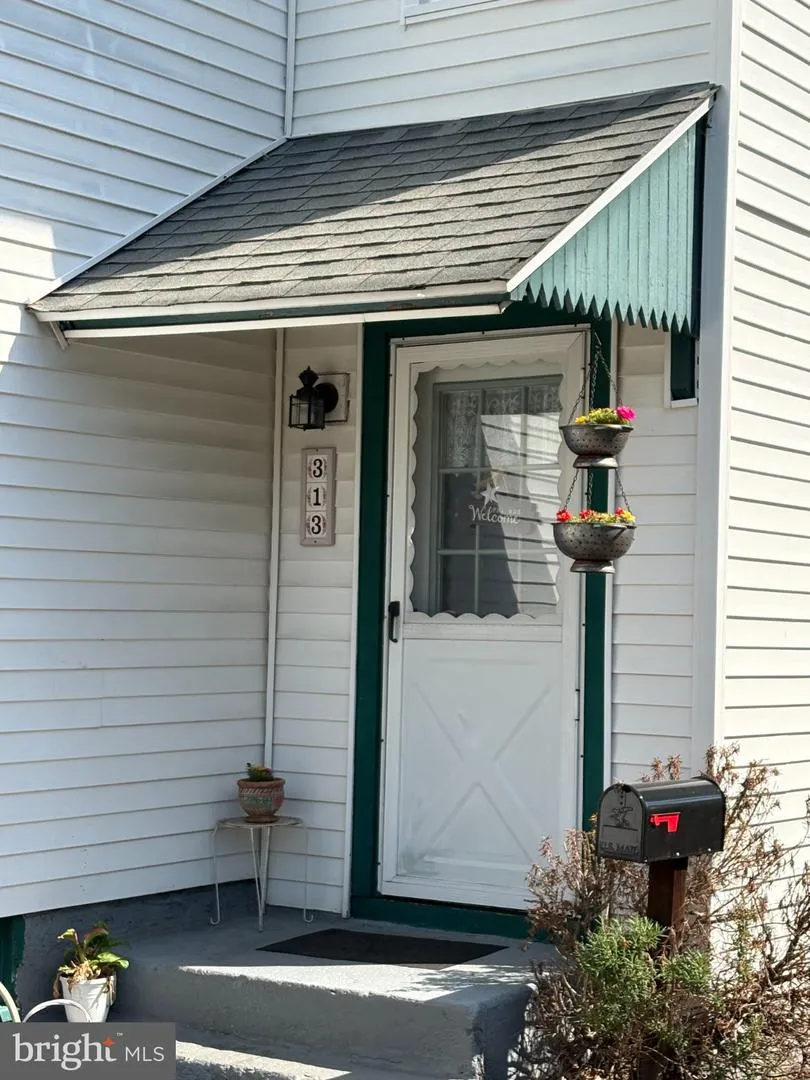 313 S MAIN STREET S Woodstown, NJ 08098
