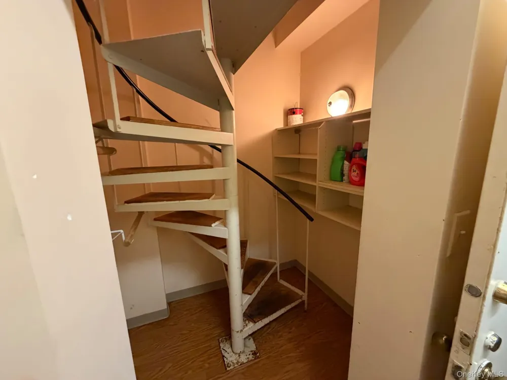 725 Miller Avenue #221 Freeport, NY 11520