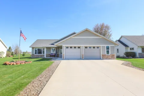 635 Dewberry Lane