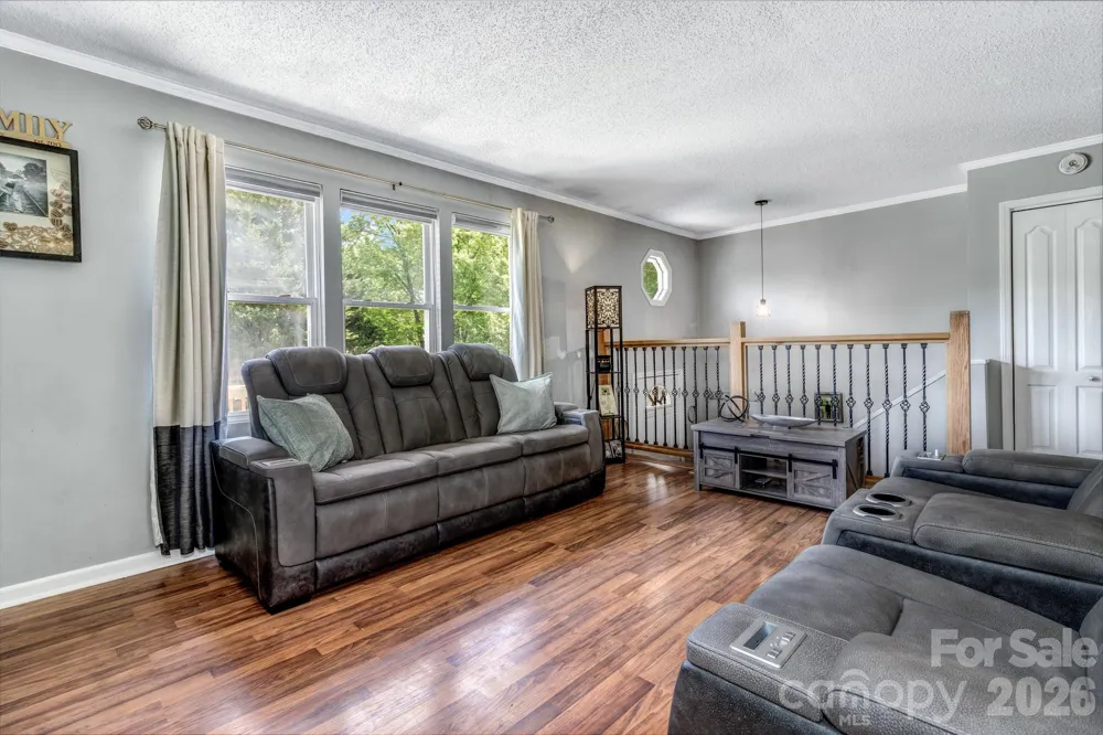 13 Spring Lake Drive Fletcher, NC 28732