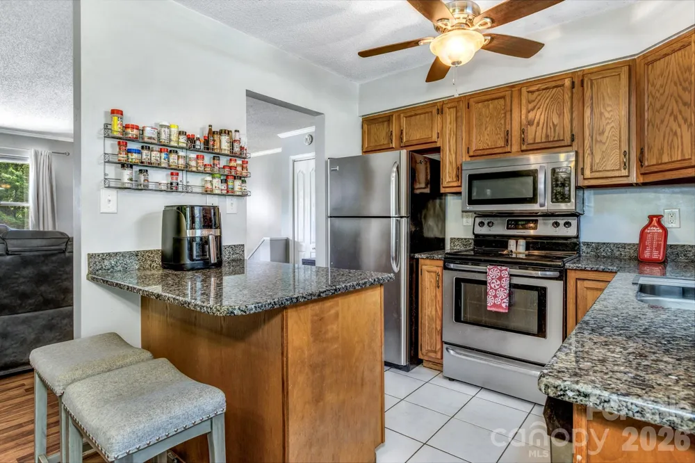 13 Spring Lake Drive Fletcher, NC 28732