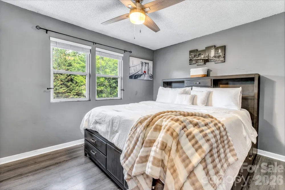 13 Spring Lake Drive Fletcher, NC 28732