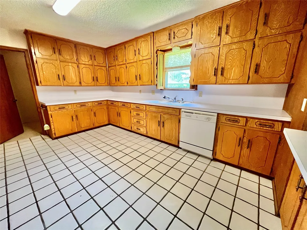 603 Barkley Drive Hamilton, TX 76531