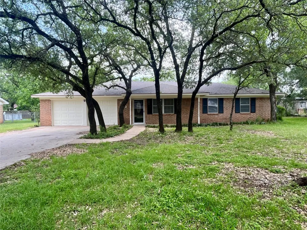 603 Barkley Drive Hamilton, TX 76531