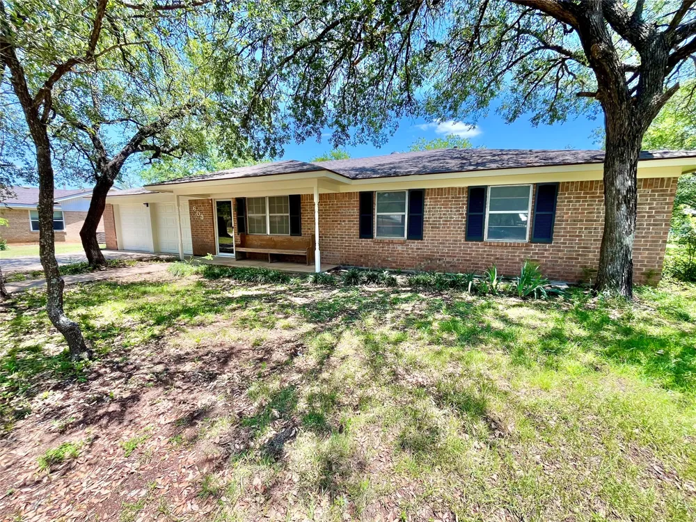 603 Barkley Drive Hamilton, TX 76531