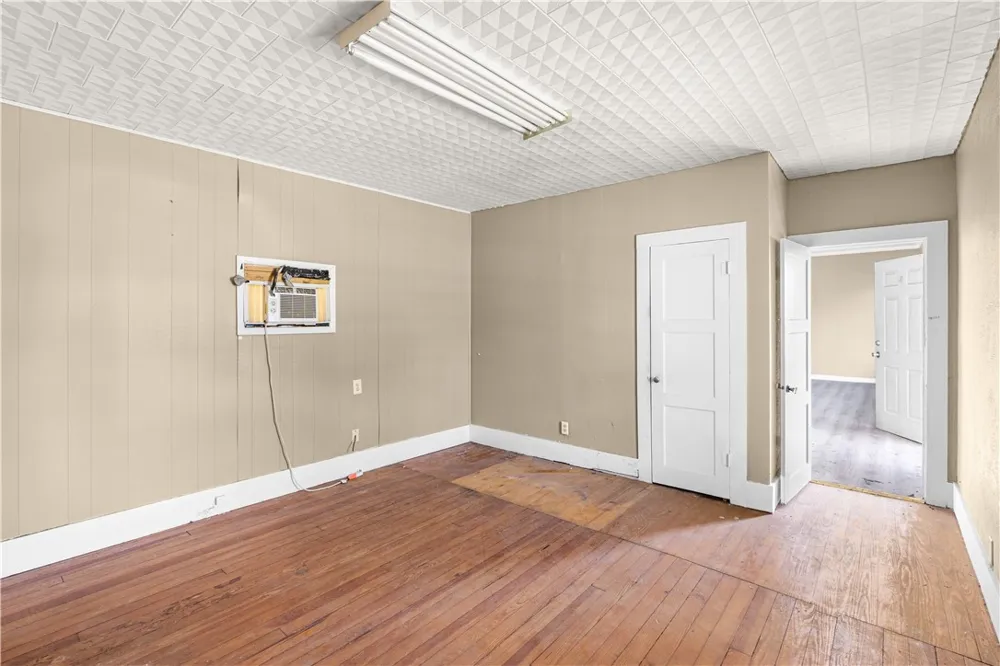 801 E 1st Street Alice, TX 78332
