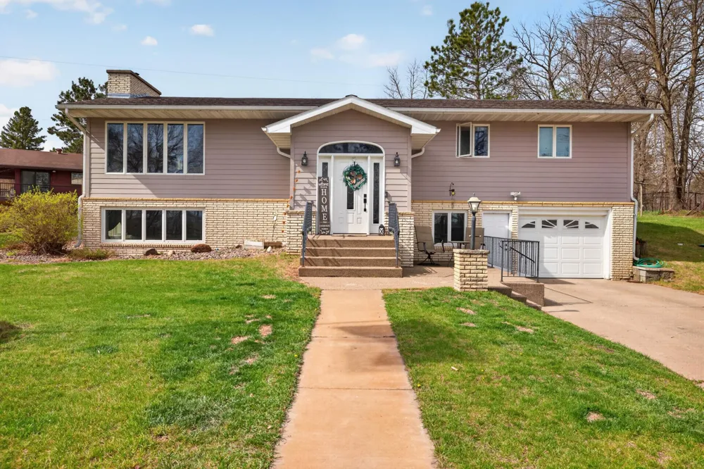 14156 Eagleridge Circle Park Rapids, MN 56470