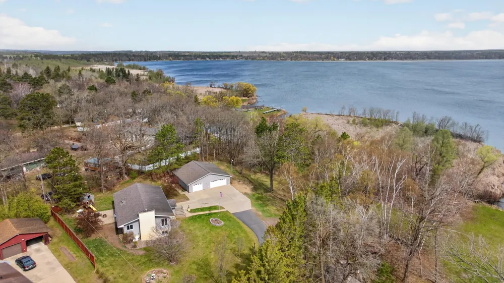 14156 Eagleridge Circle Park Rapids, MN 56470