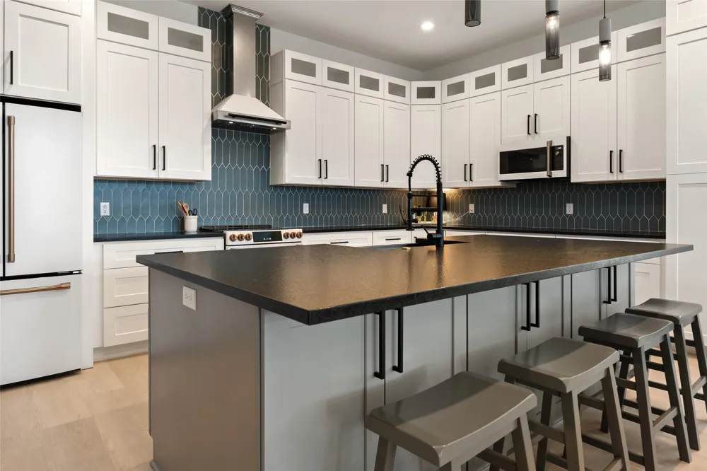 105 Hilltop Drive Trinidad, TX 75163