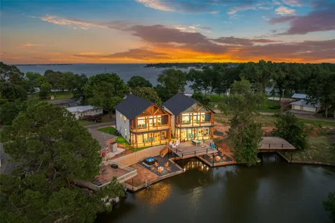 105 Hilltop Drive
