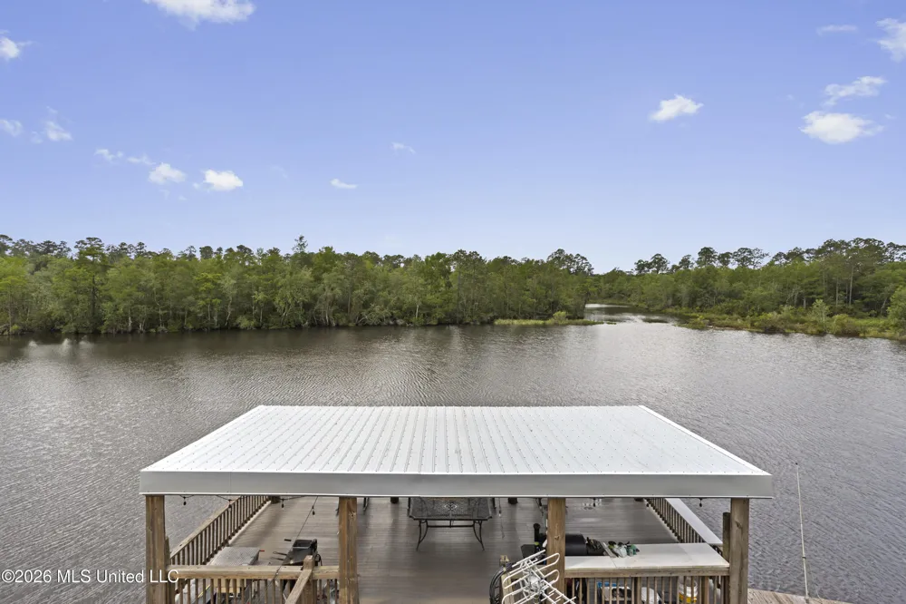 6149 Pontiac Drive Kiln, MS 39556
