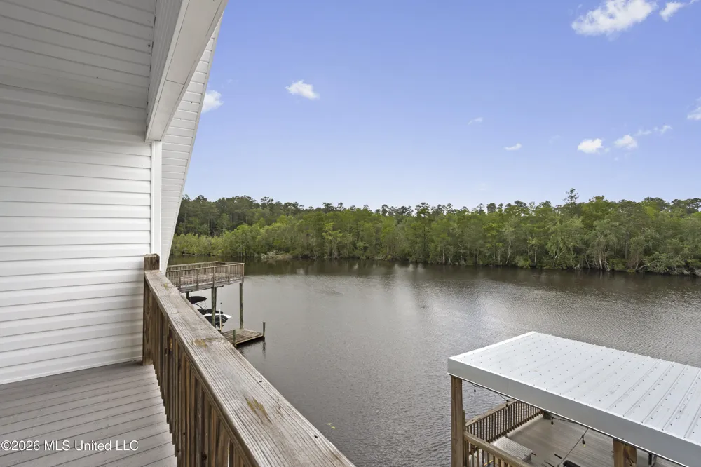 6149 Pontiac Drive Kiln, MS 39556