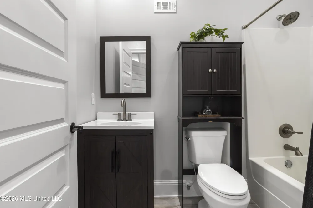 6149 Pontiac Drive Kiln, MS 39556