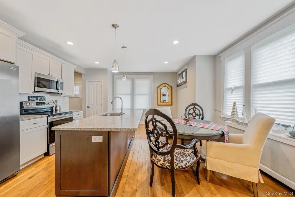 15 Northridge Street Huntington Station, NY 11746