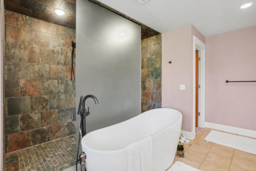 14888 County Road 687 Geneva Township, MI 49090