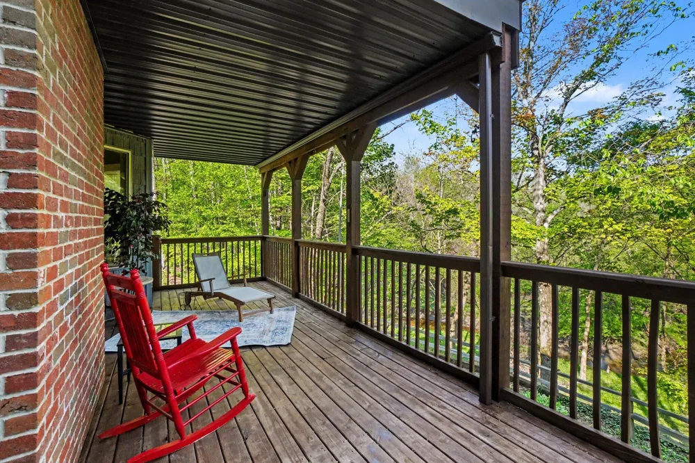 14888 County Road 687 Geneva Township, MI 49090