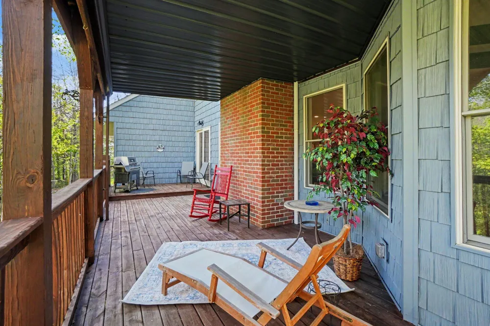 14888 County Road 687 Geneva Township, MI 49090