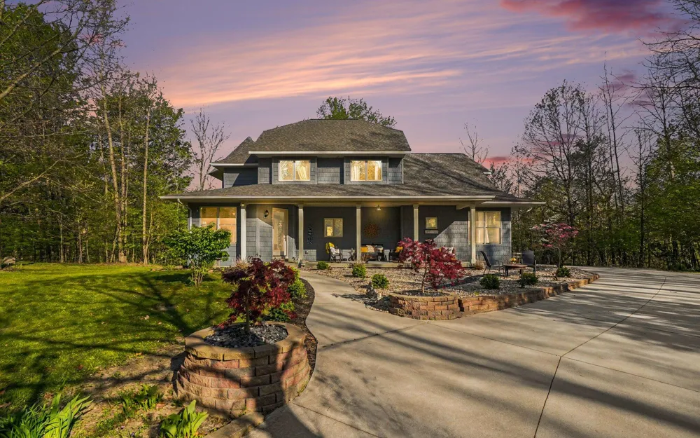 14888 County Road 687 Geneva Township, MI 49090