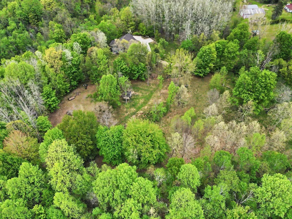 14888 County Road 687 Geneva Township, MI 49090