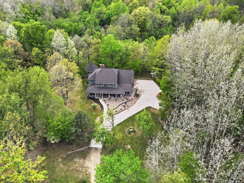 14888 County Road 687 Geneva Township, MI 49090