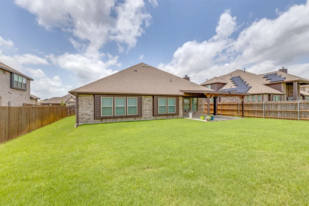 2602 Geer Lane Mansfield, TX 76063