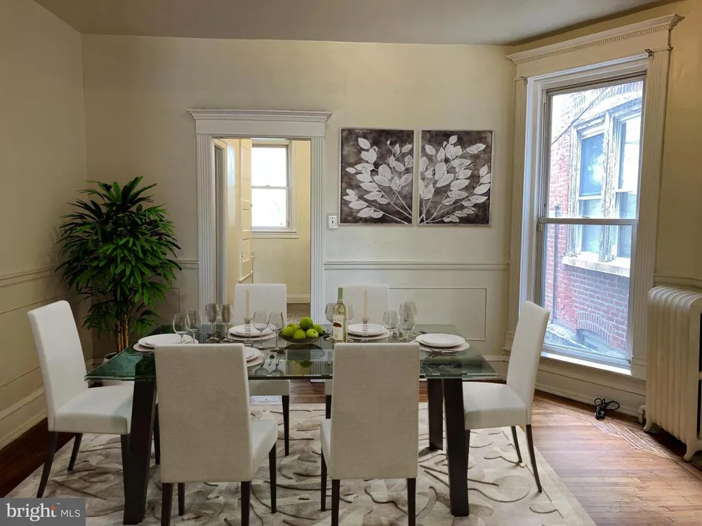1512 W RUSCOMB STREET Philadelphia, PA 19141