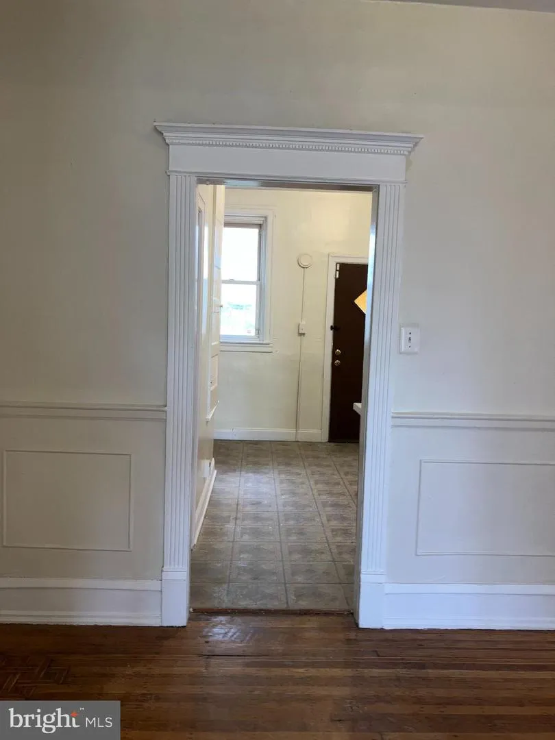 1512 W RUSCOMB STREET Philadelphia, PA 19141