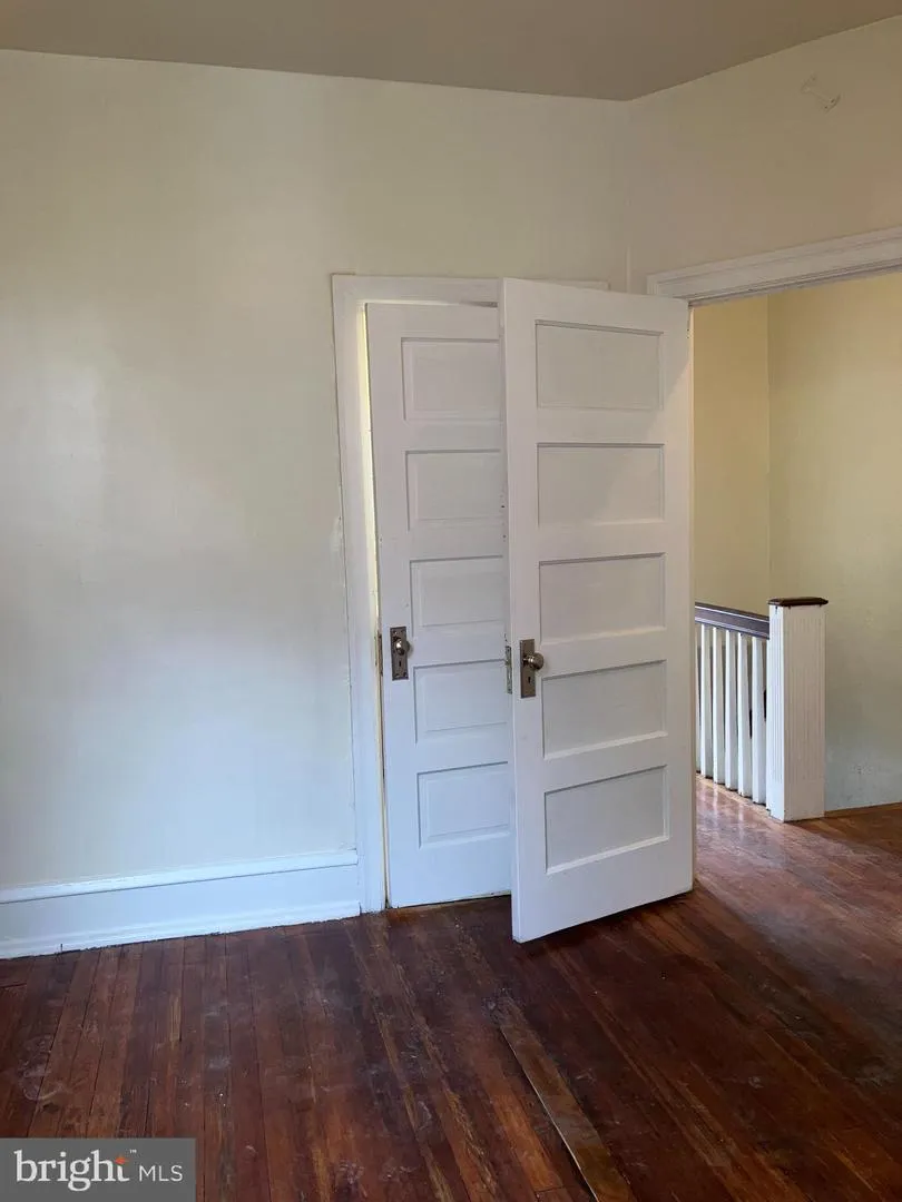 1512 W RUSCOMB STREET Philadelphia, PA 19141