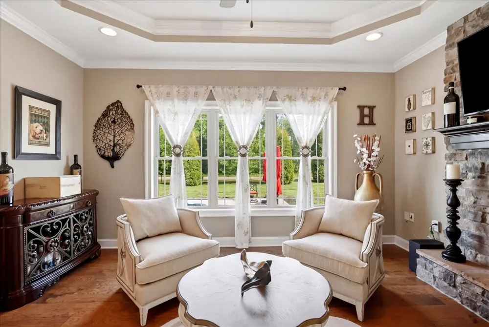 82 Pikes Peak Way Bowling Green, KY 42104
