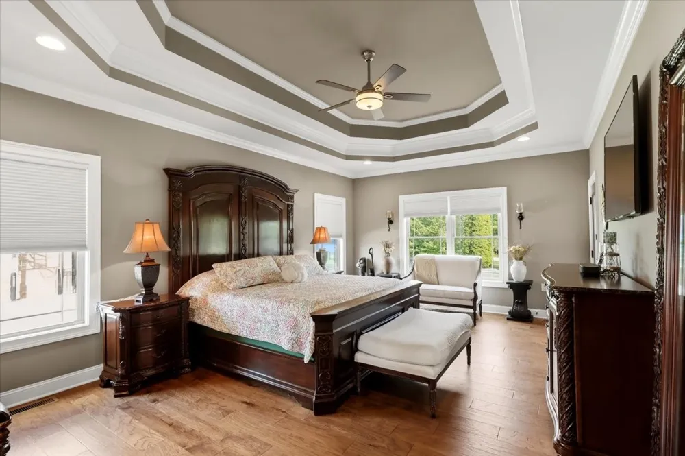 82 Pikes Peak Way Bowling Green, KY 42104