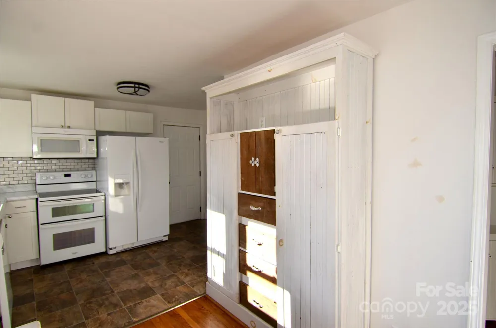 231 Stroud Street Marion, NC 28752