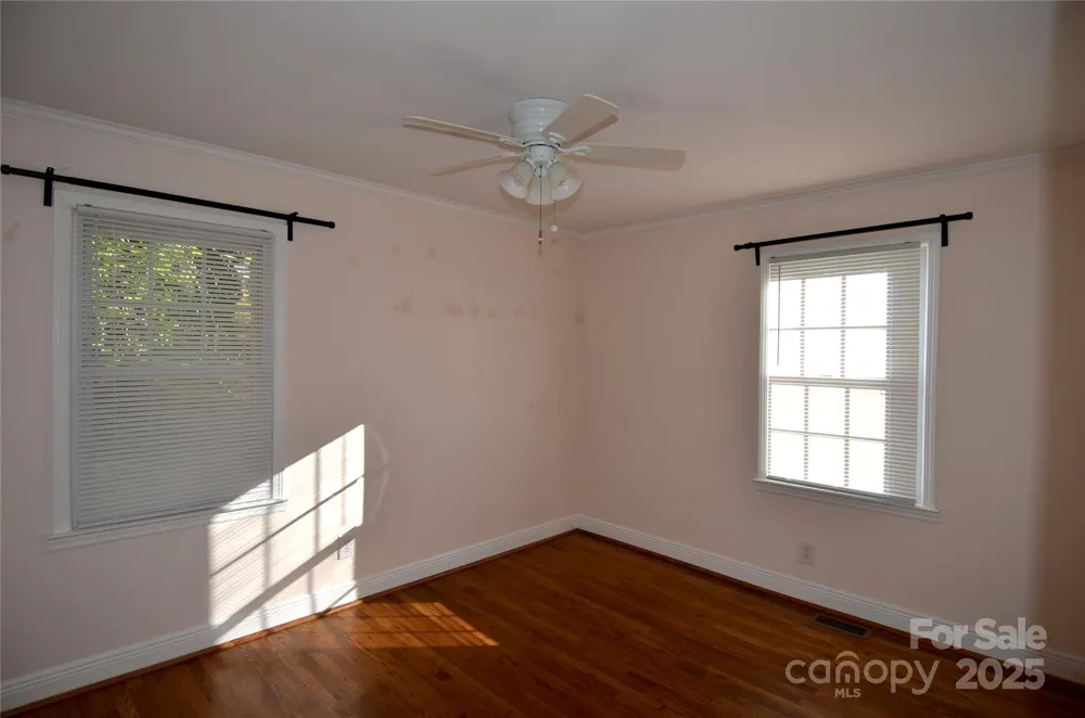 231 Stroud Street Marion, NC 28752