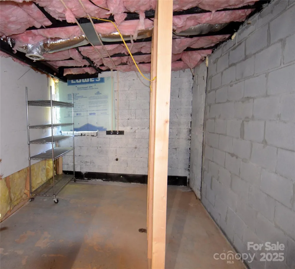 231 Stroud Street Marion, NC 28752