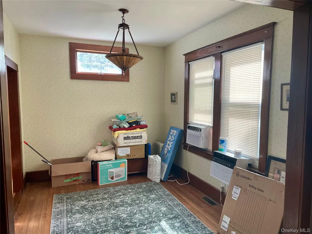 141 Fisher Avenue Staten Island, NY 10307