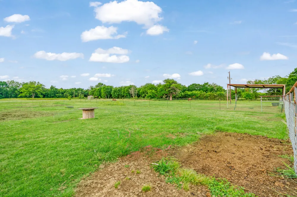 1890 County Road 34520 Sumner, TX 75486