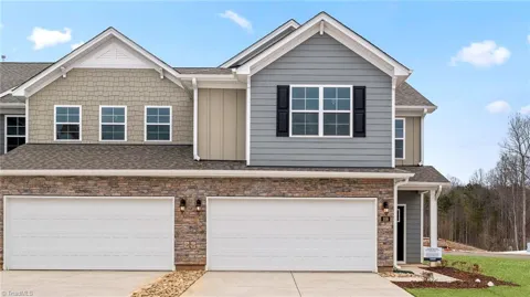 152 Briarwood Lane