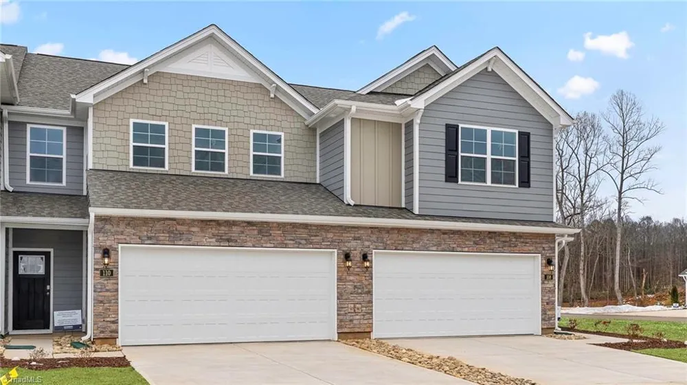152 Briarwood Lane Bermuda Run, NC 27009