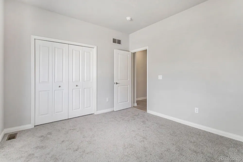 9048 RHYAN ROAD White Lake Charter Township, MI 48386